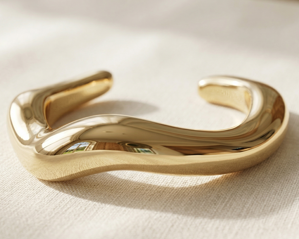 The Vayu Sculptural Cuff