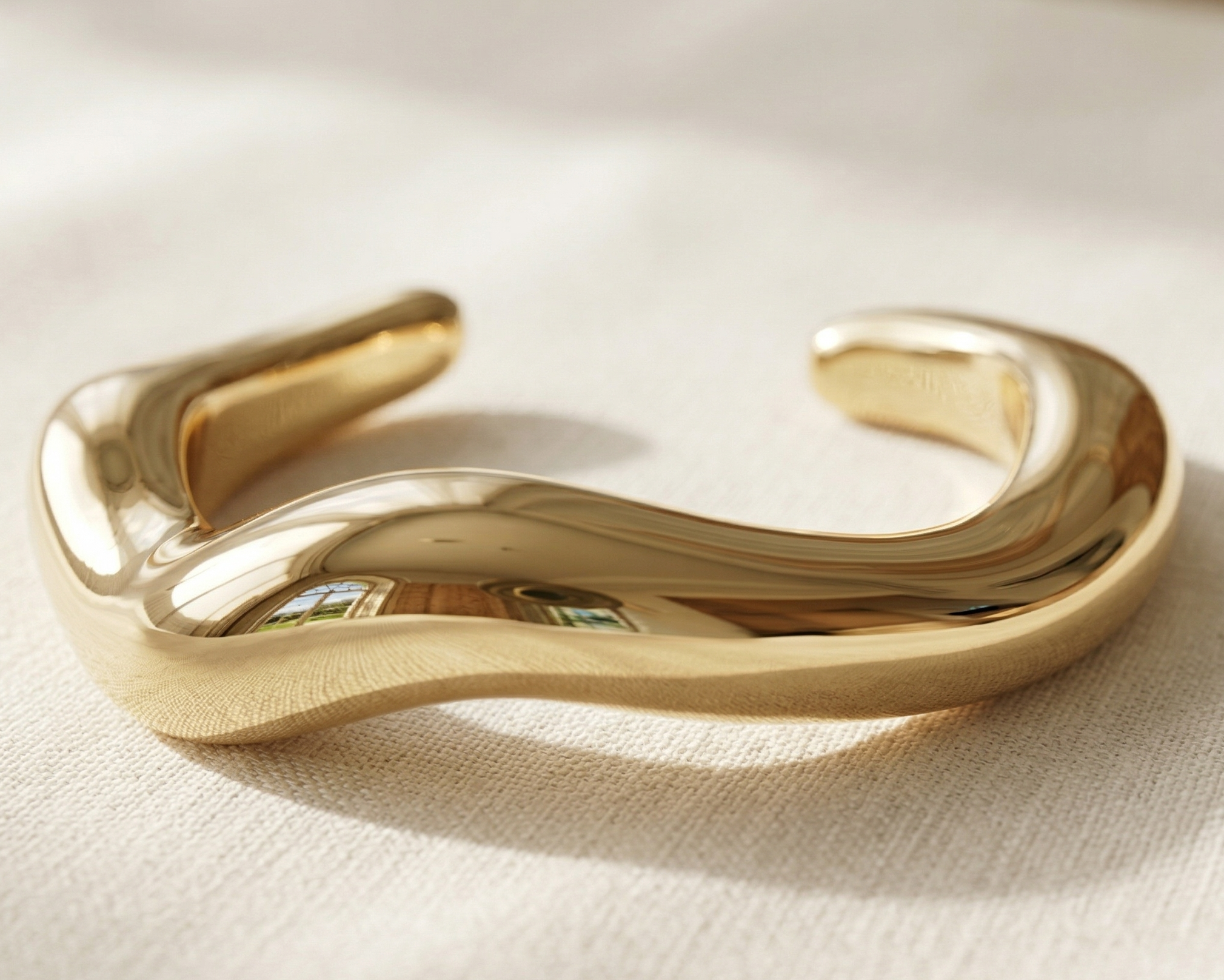 The Vayu Sculptural Cuff
