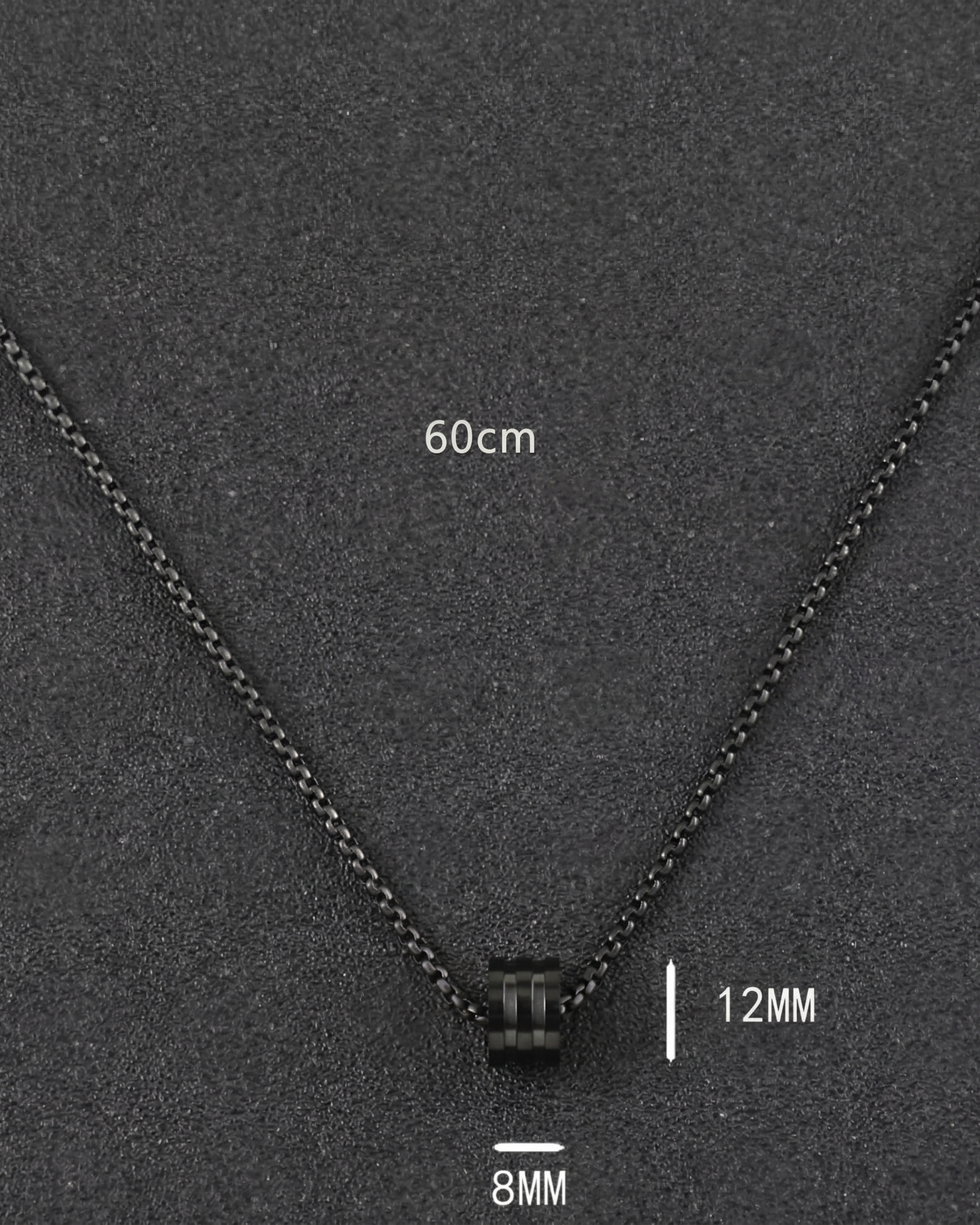 Vaara Noctis Loop Pendant