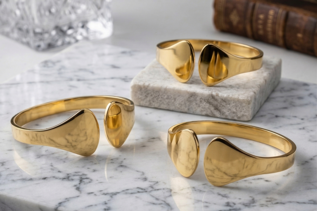 Vaara Lune Cuff