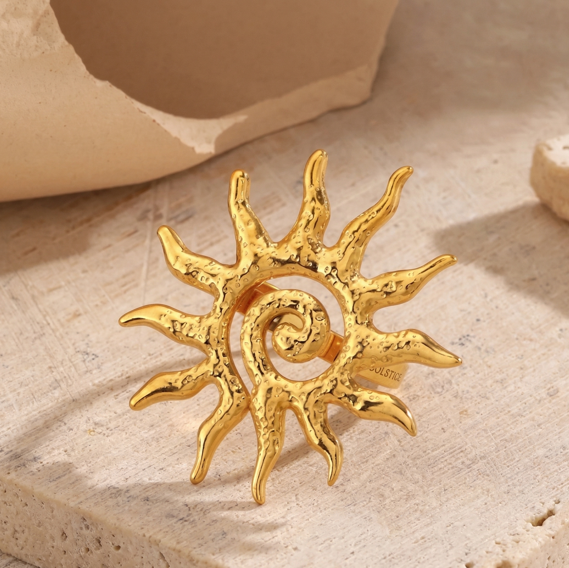 Vaara Solspire Ring