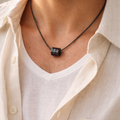 Vaara Noctis Loop Pendant