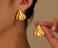 The Coil Studs