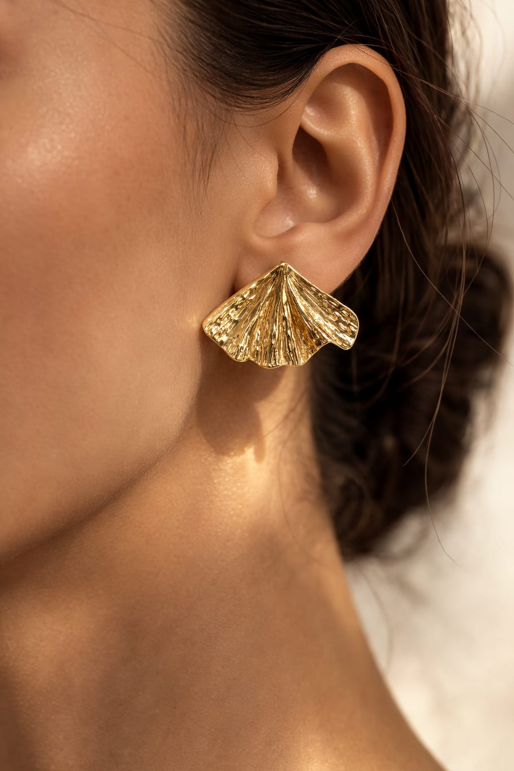 Vaara Golden Crest Studs