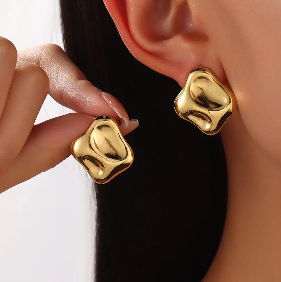 Vaara Sculpted Gold Plated Studs