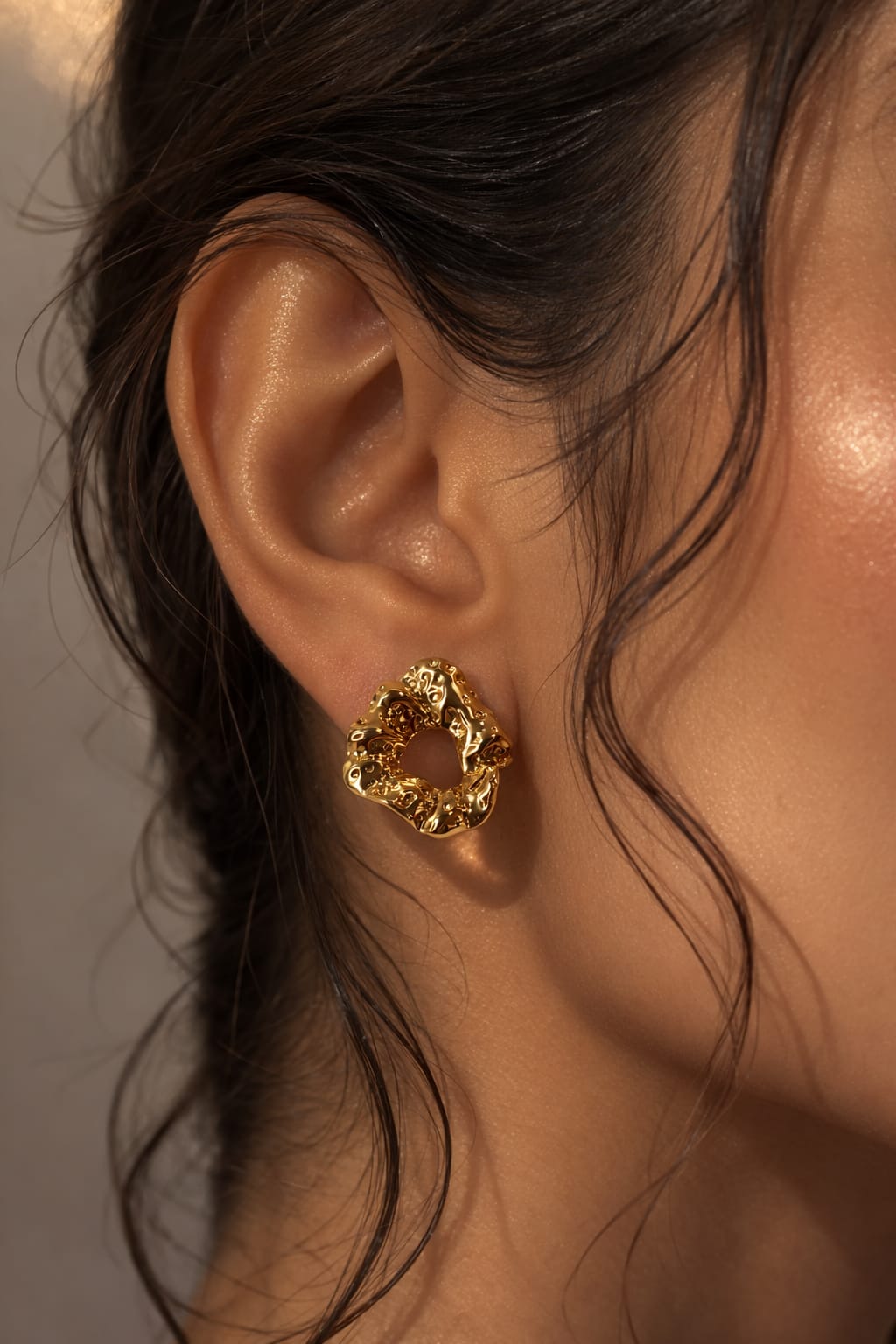 Vaara Molten Halo Studs